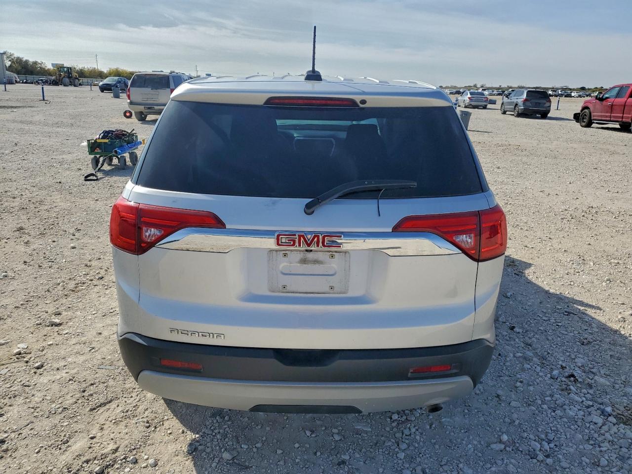 2019 GMC ACADIA SLE photo 11