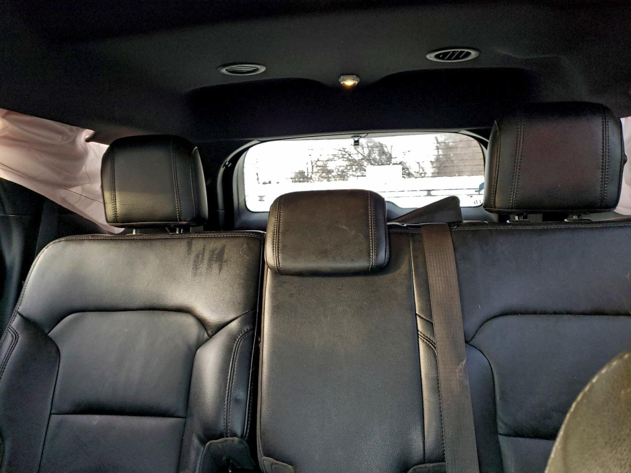 2016 FORD EXPLORER XLT photo 10