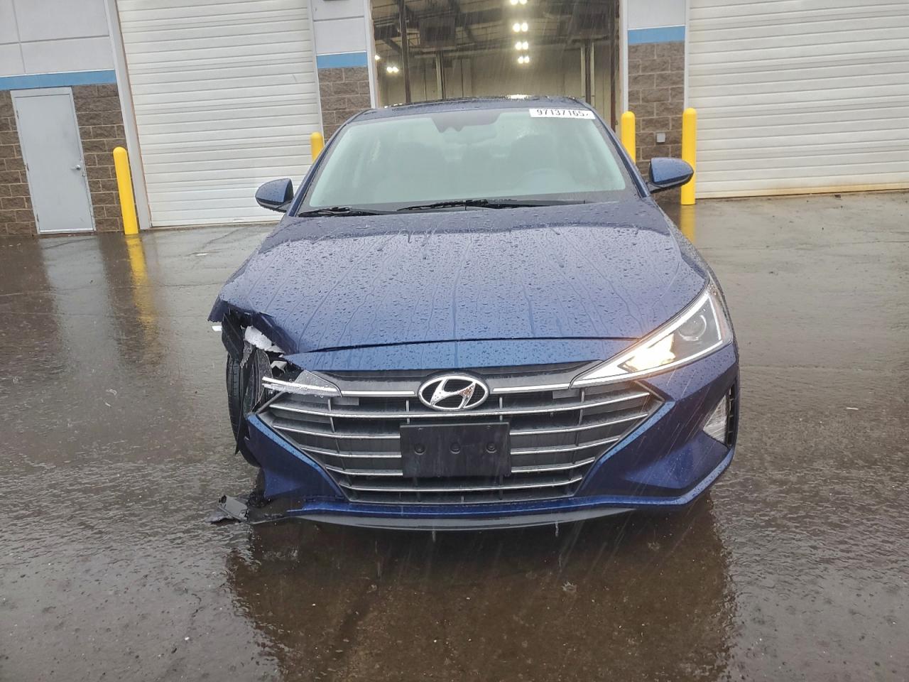 2020 HYUNDAI ELANTRA SEL photo 9
