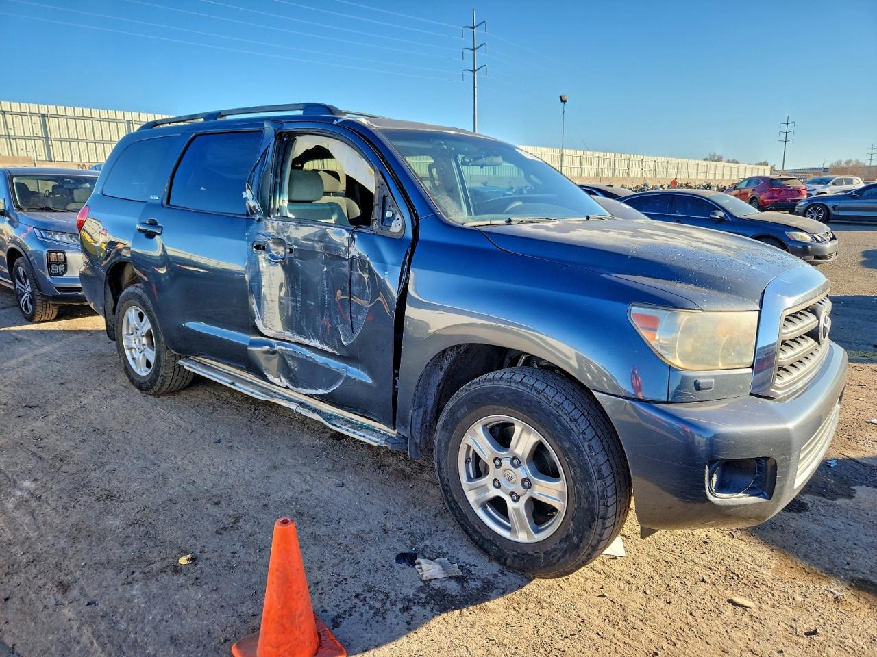 2008 TOYOTA SEQUOIA SR5 photo 4