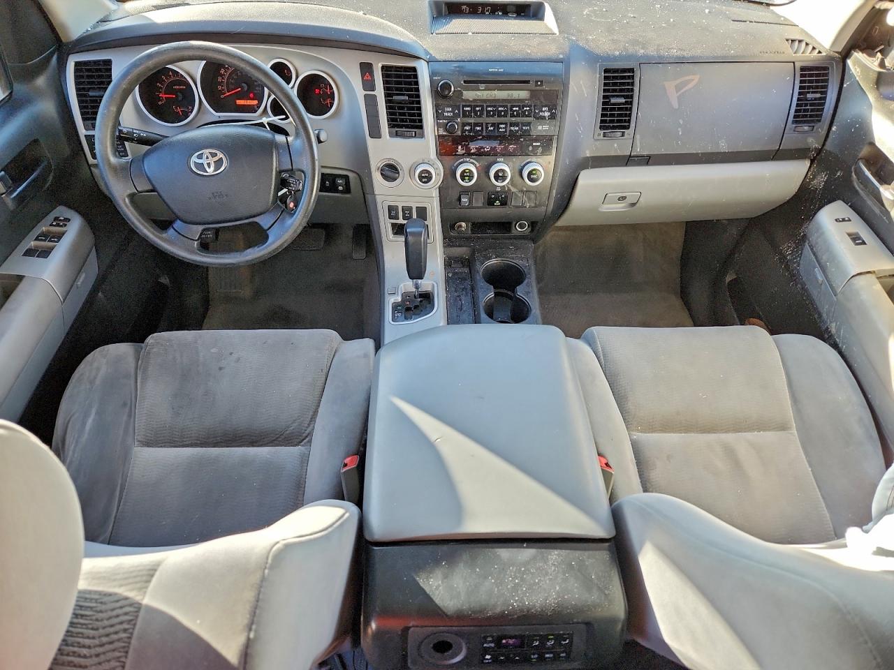 2008 TOYOTA SEQUOIA SR5 photo 8