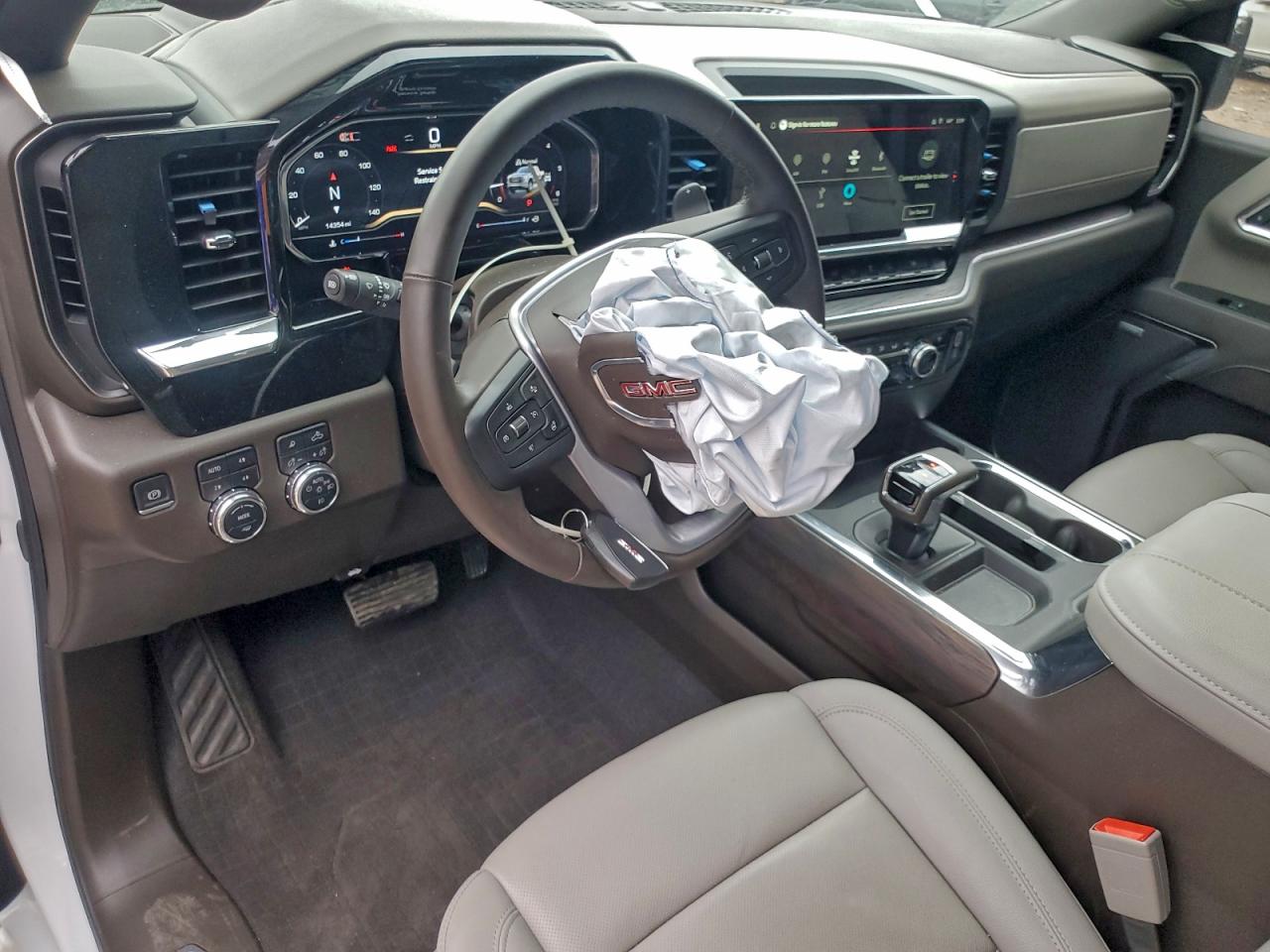 2025 GMC SIERRA K1500 SLT photo 15
