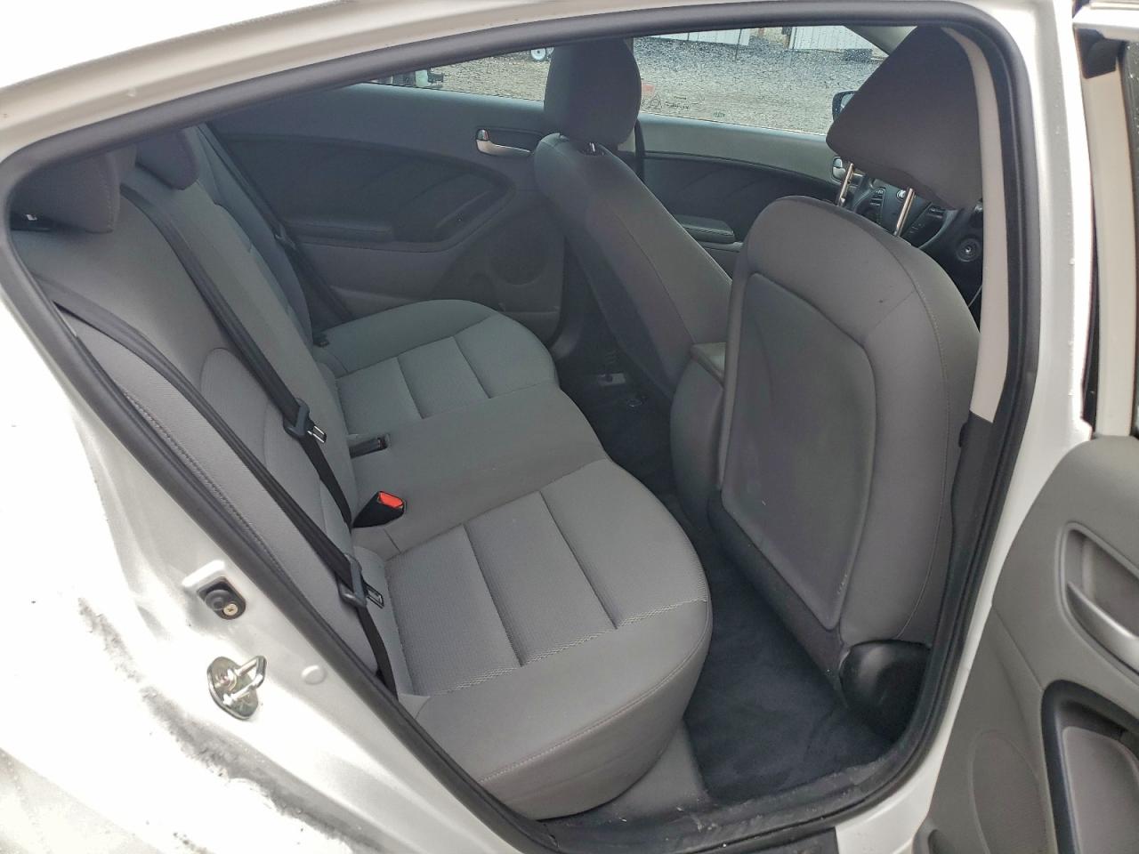 2018 KIA FORTE LX photo 10