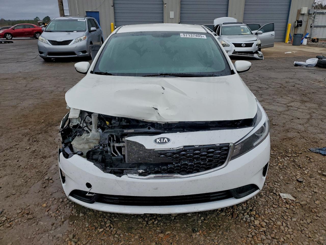 2018 KIA FORTE LX photo 5