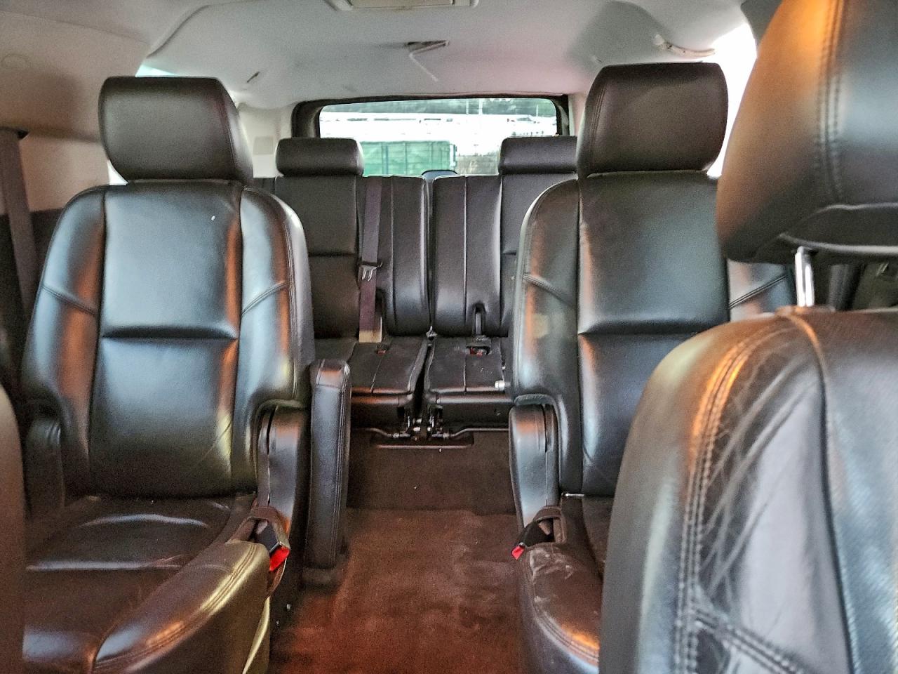 2012 GMC YUKON XL C1500 SLT photo 37