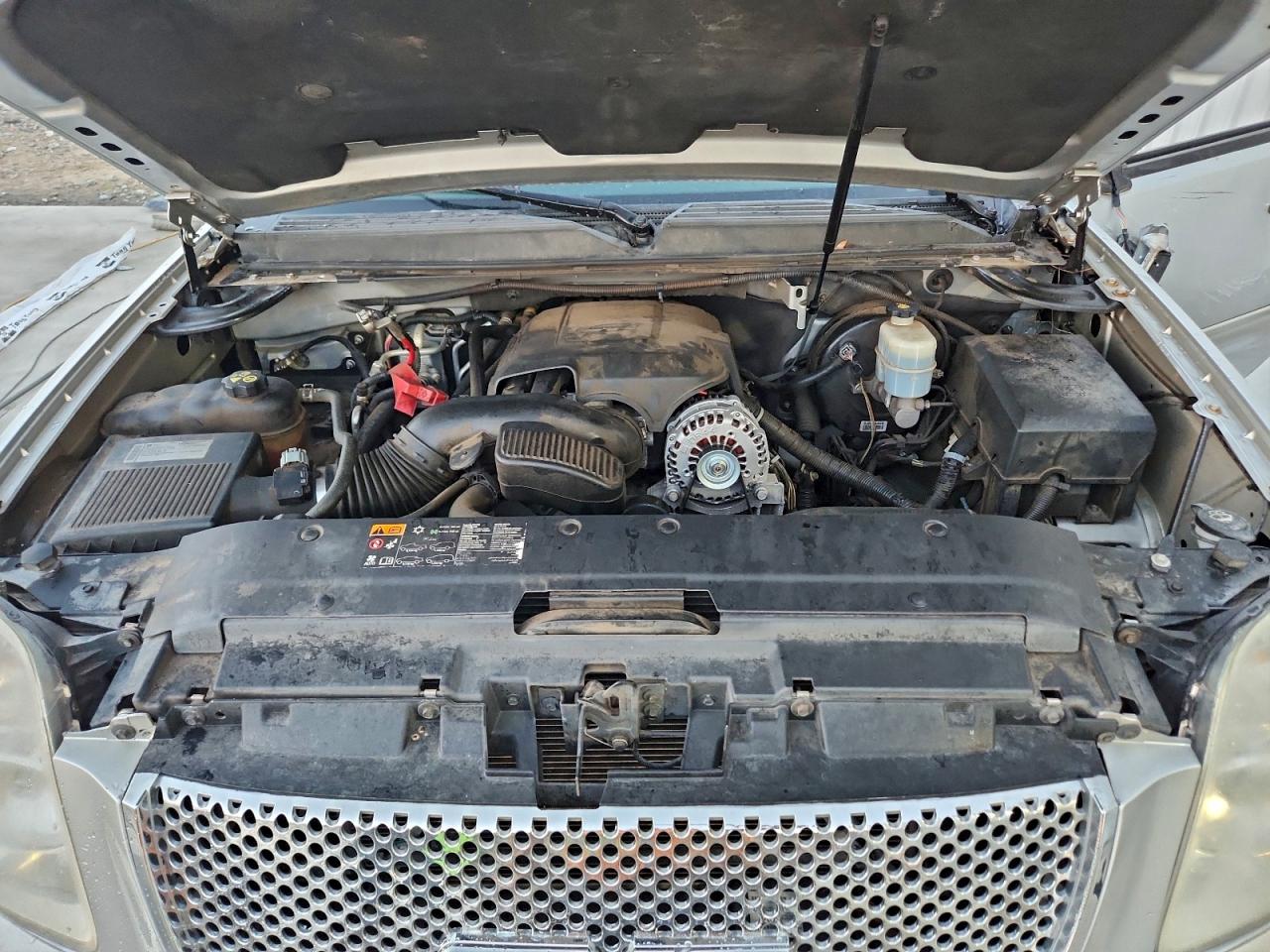 2012 GMC YUKON XL C1500 SLT photo 45