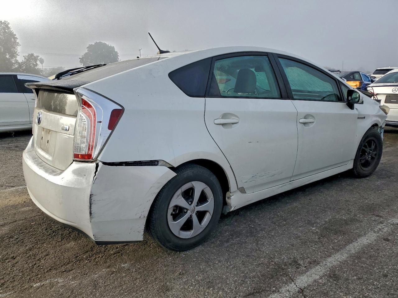 2012 TOYOTA PRIUS photo 3