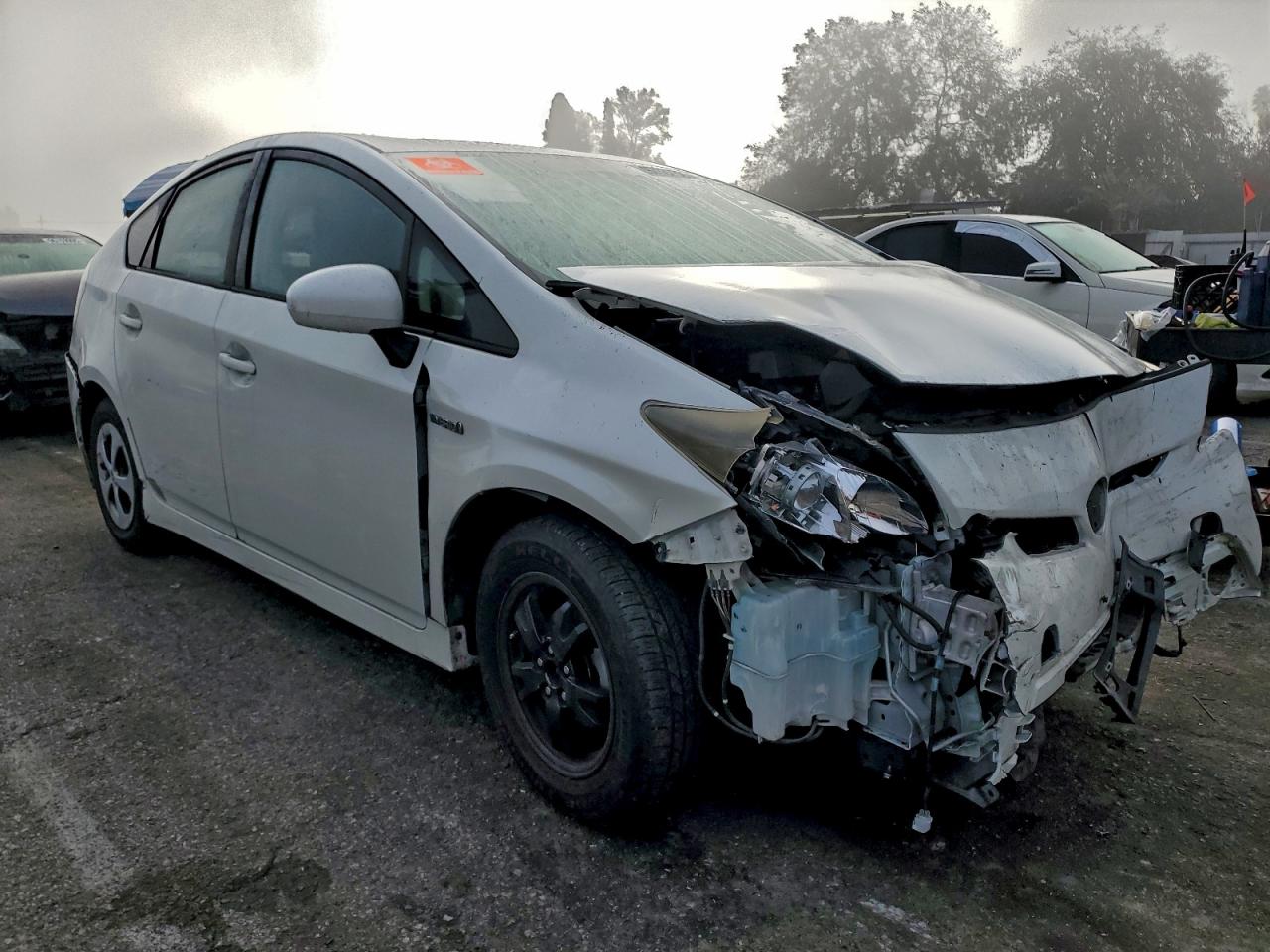 2012 TOYOTA PRIUS photo 4