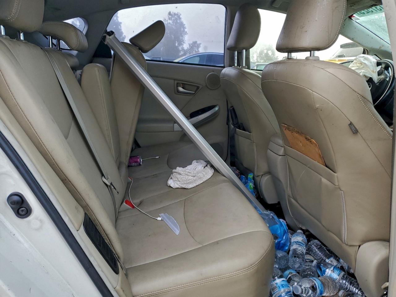 2012 TOYOTA PRIUS photo 10