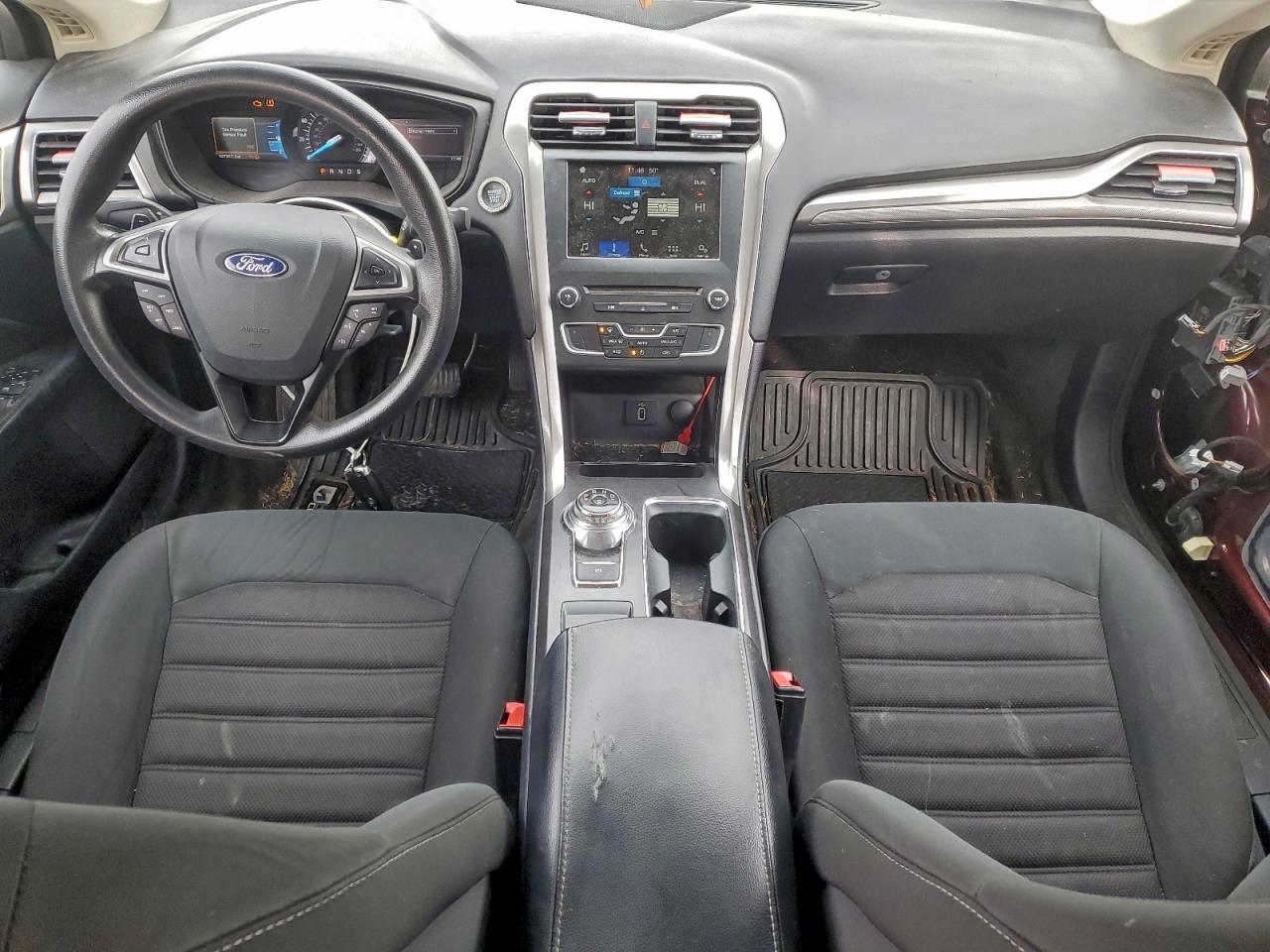 2018 FORD FUSION SE photo 8