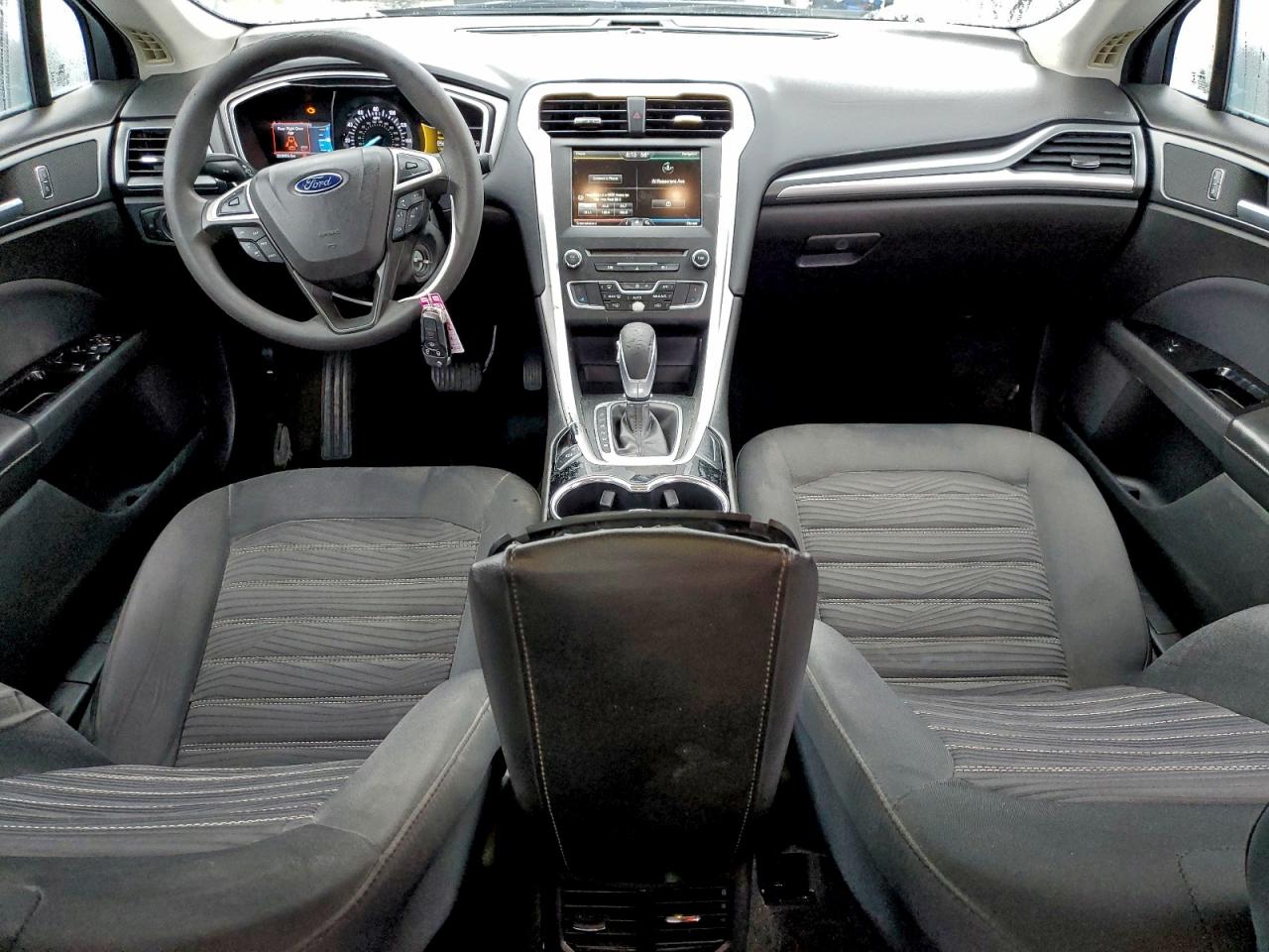 2016 FORD FUSION SE photo 15