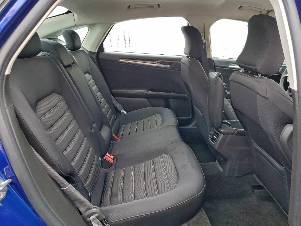 2016 FORD FUSION SE photo 19