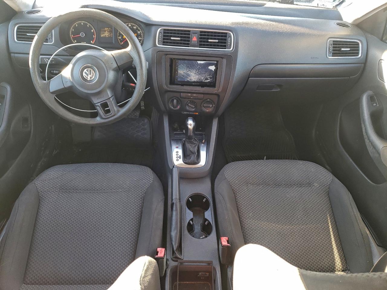 2012 VOLKSWAGEN JETTA BASE photo 8