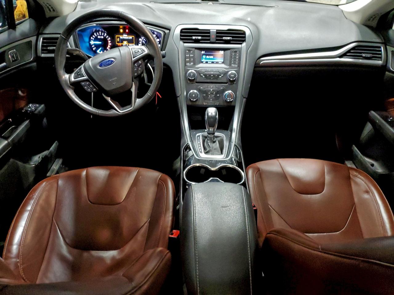 2015 FORD FUSION SE photo 8