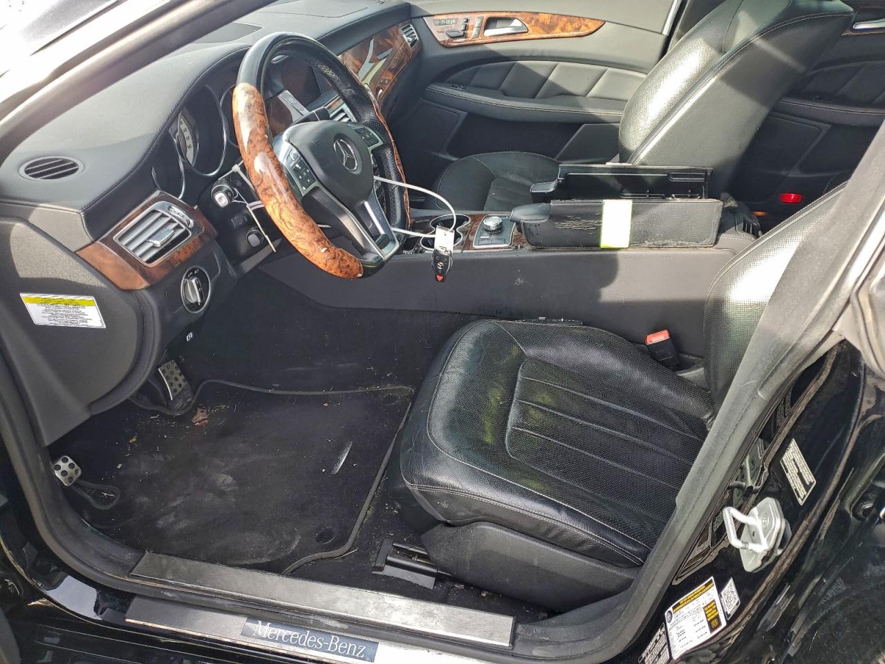 2014 MERCEDES-BENZ CLS 550 4MATIC photo 7