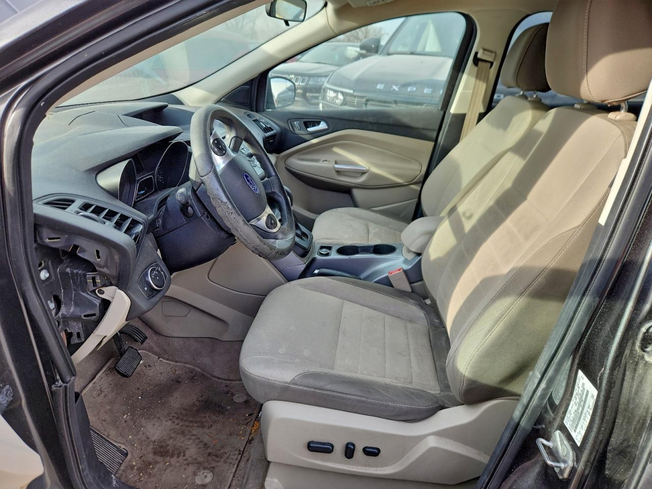 2016 FORD ESCAPE SE photo 19