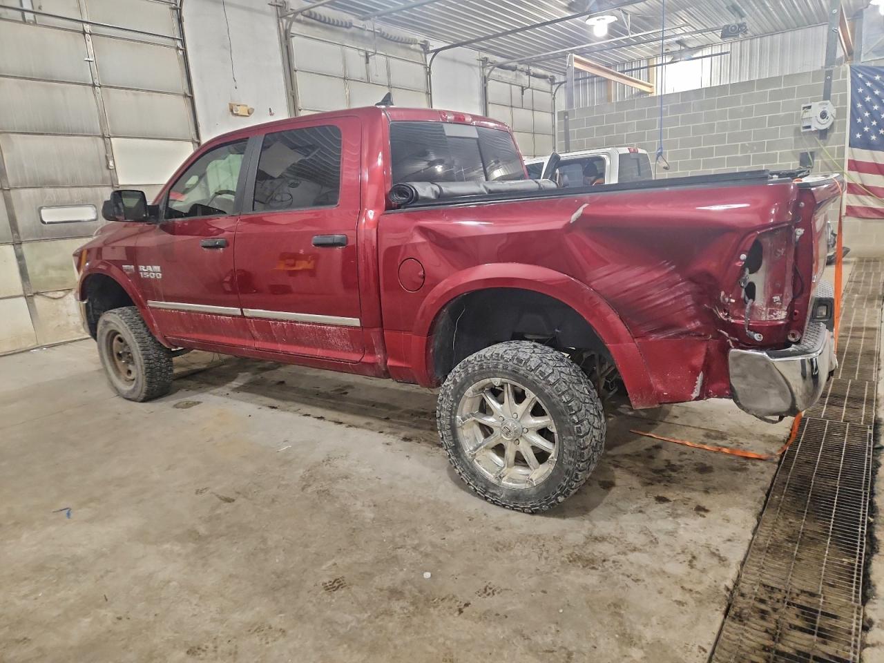 2014 RAM 1500 SLT photo 2