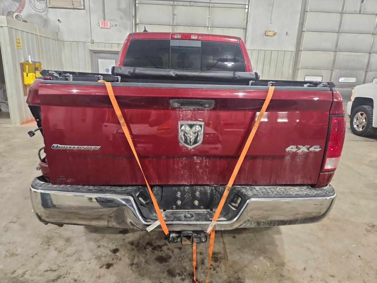 2014 RAM 1500 SLT photo 6