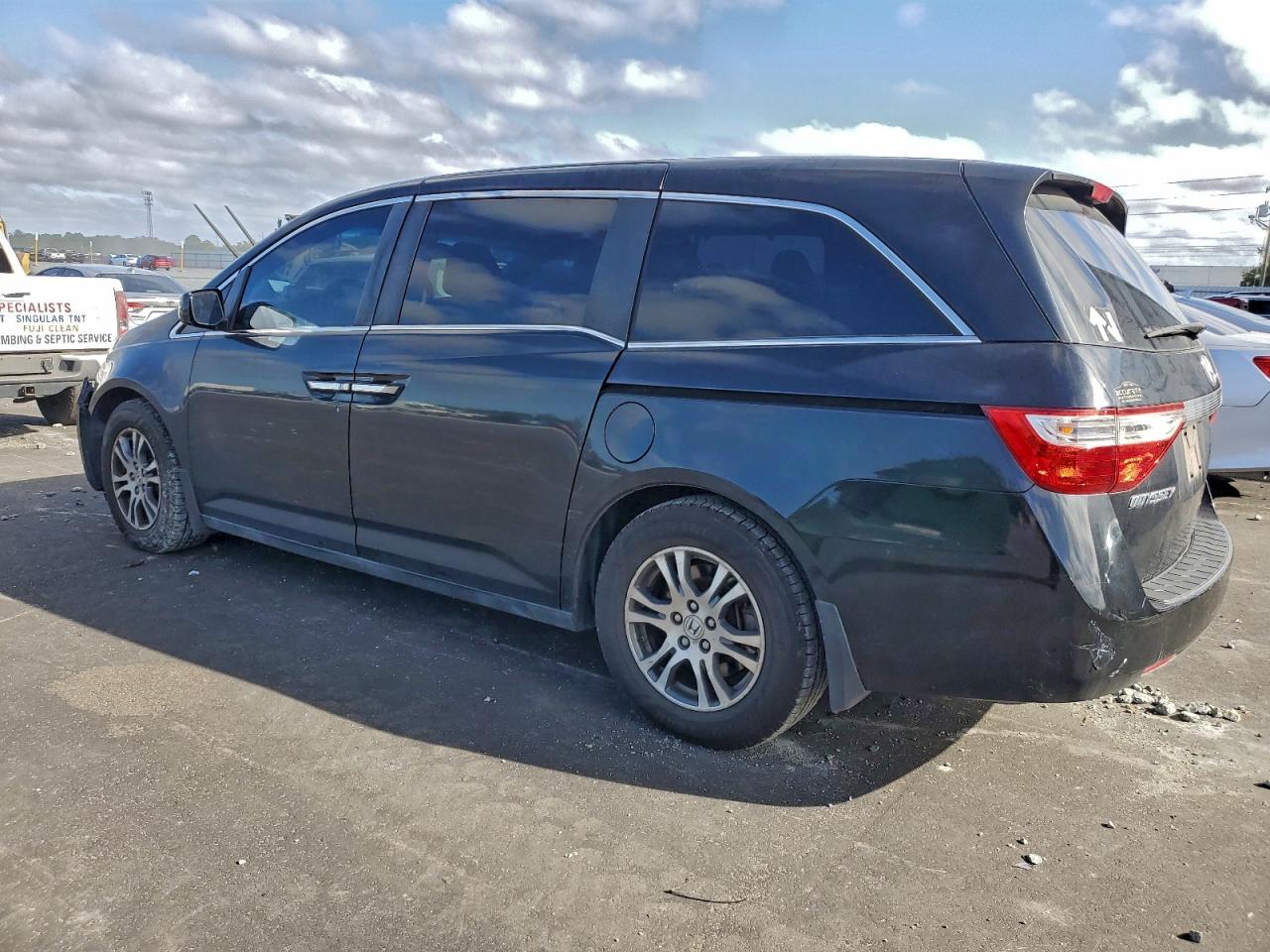 2012 HONDA ODYSSEY EXL photo 3