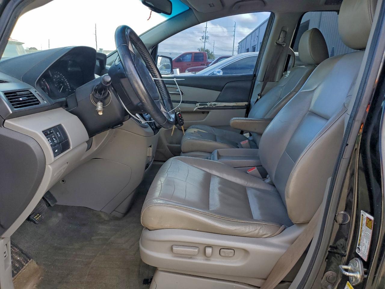 2012 HONDA ODYSSEY EXL photo 13