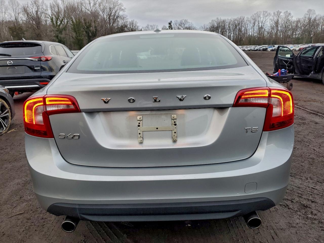 2013 VOLVO S60 T5 photo 16