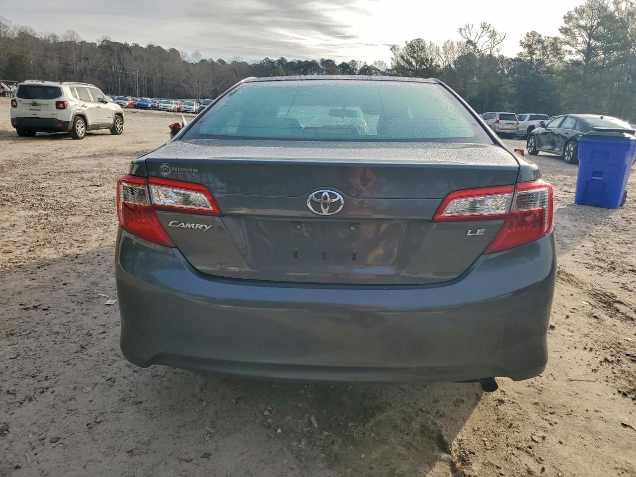 2012 TOYOTA CAMRY BASE photo 11