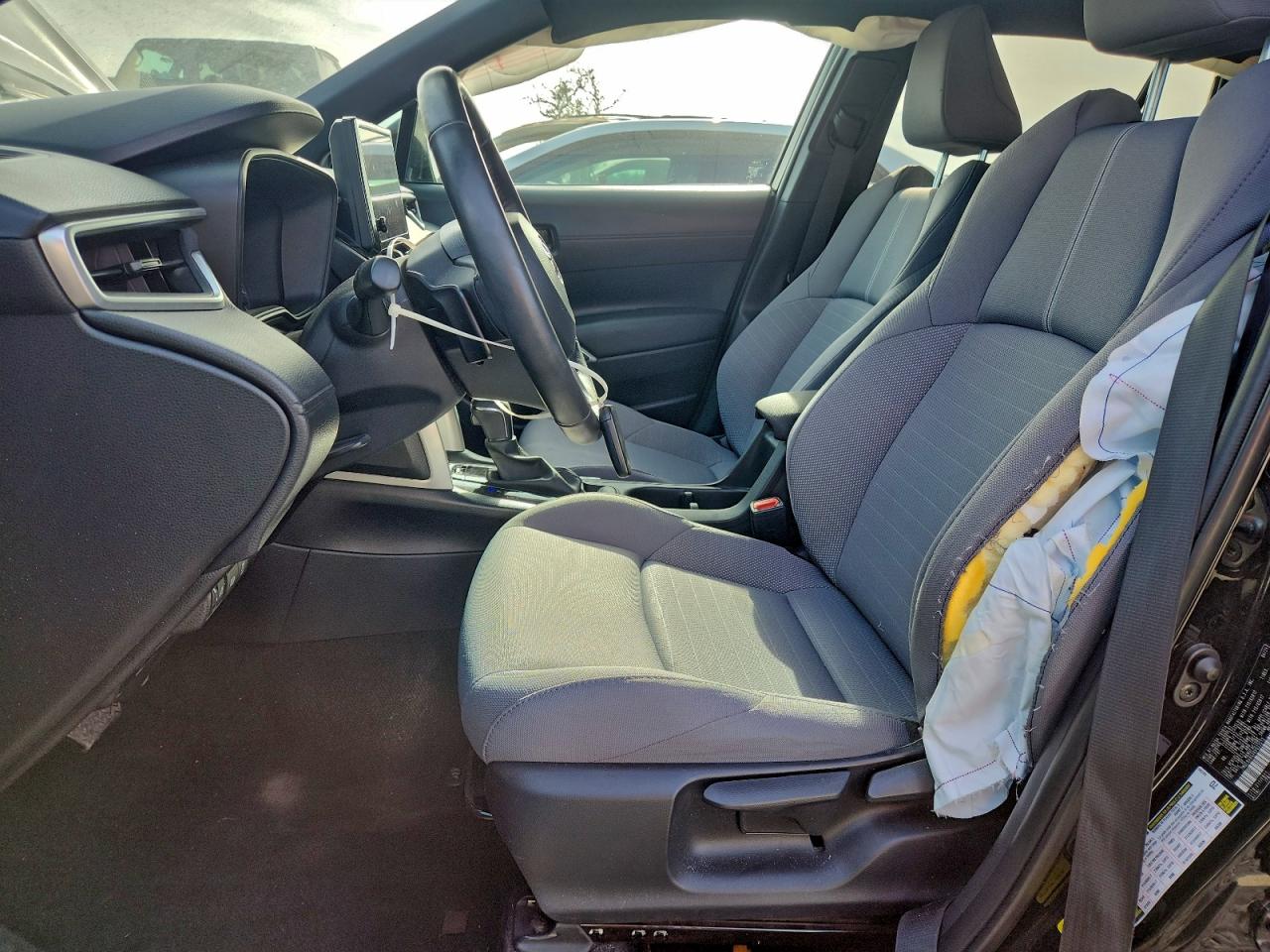 2024 TOYOTA COROLLA CROSS SE photo 13