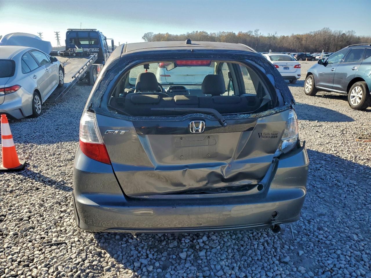 2011 HONDA FIT photo 6