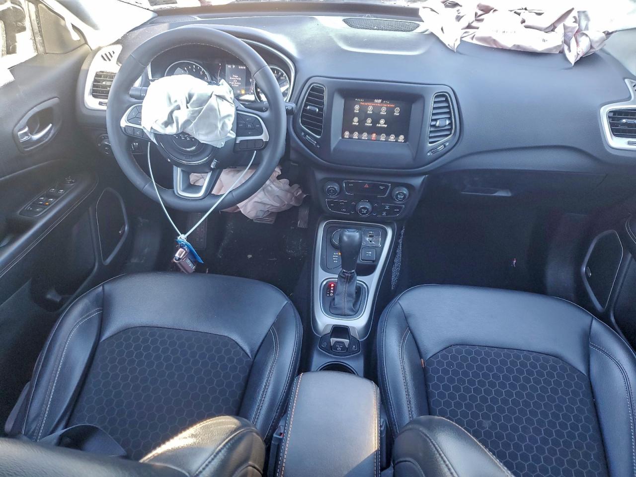 2021 JEEP COMPASS LATITUDE photo 8