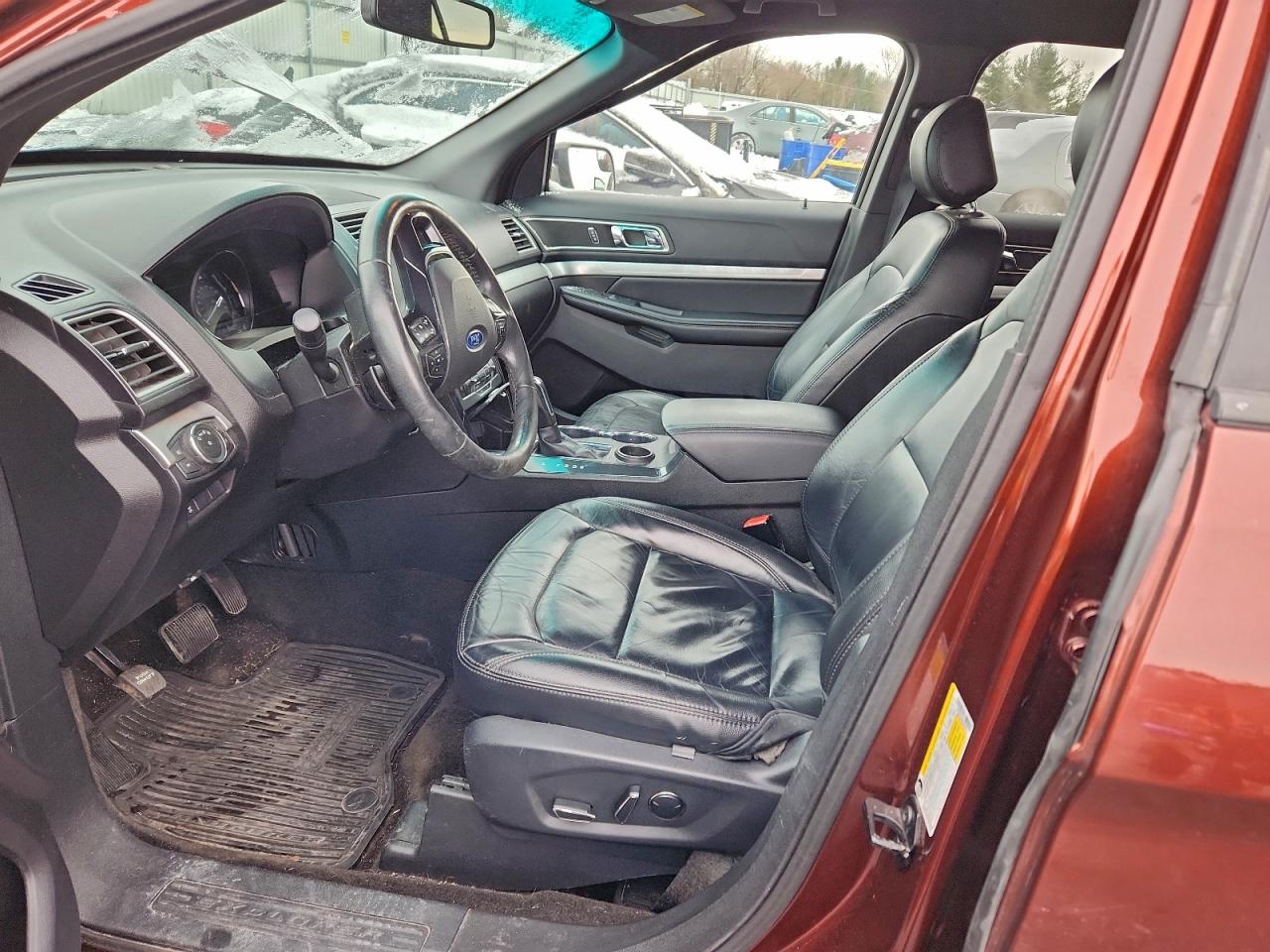 2016 FORD EXPLORER XLT photo 7