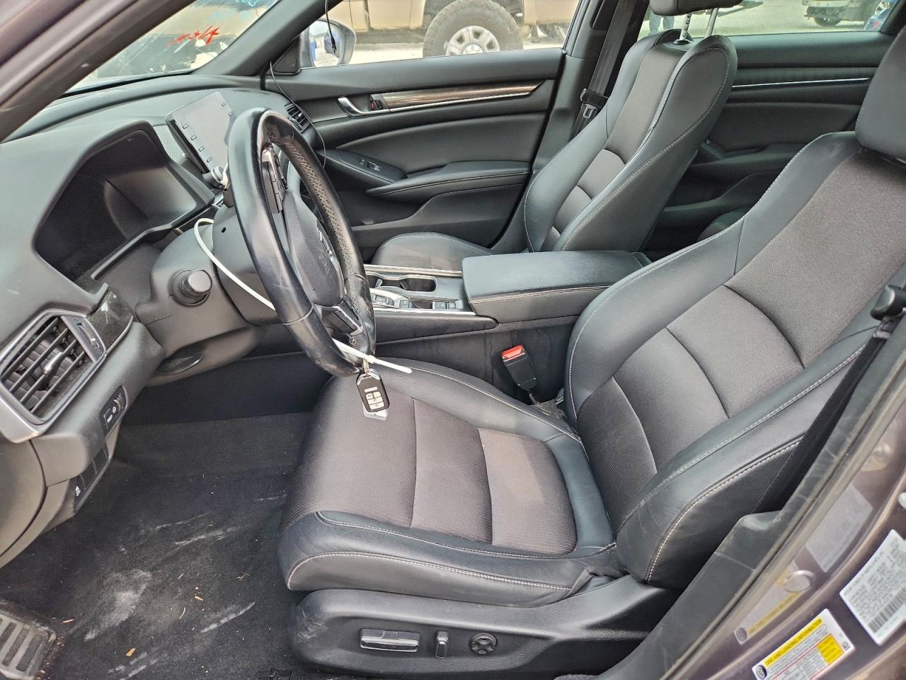 2020 HONDA ACCORD SPORT photo 13
