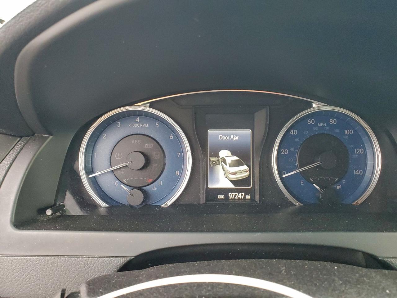 2017 TOYOTA CAMRY LE photo 17