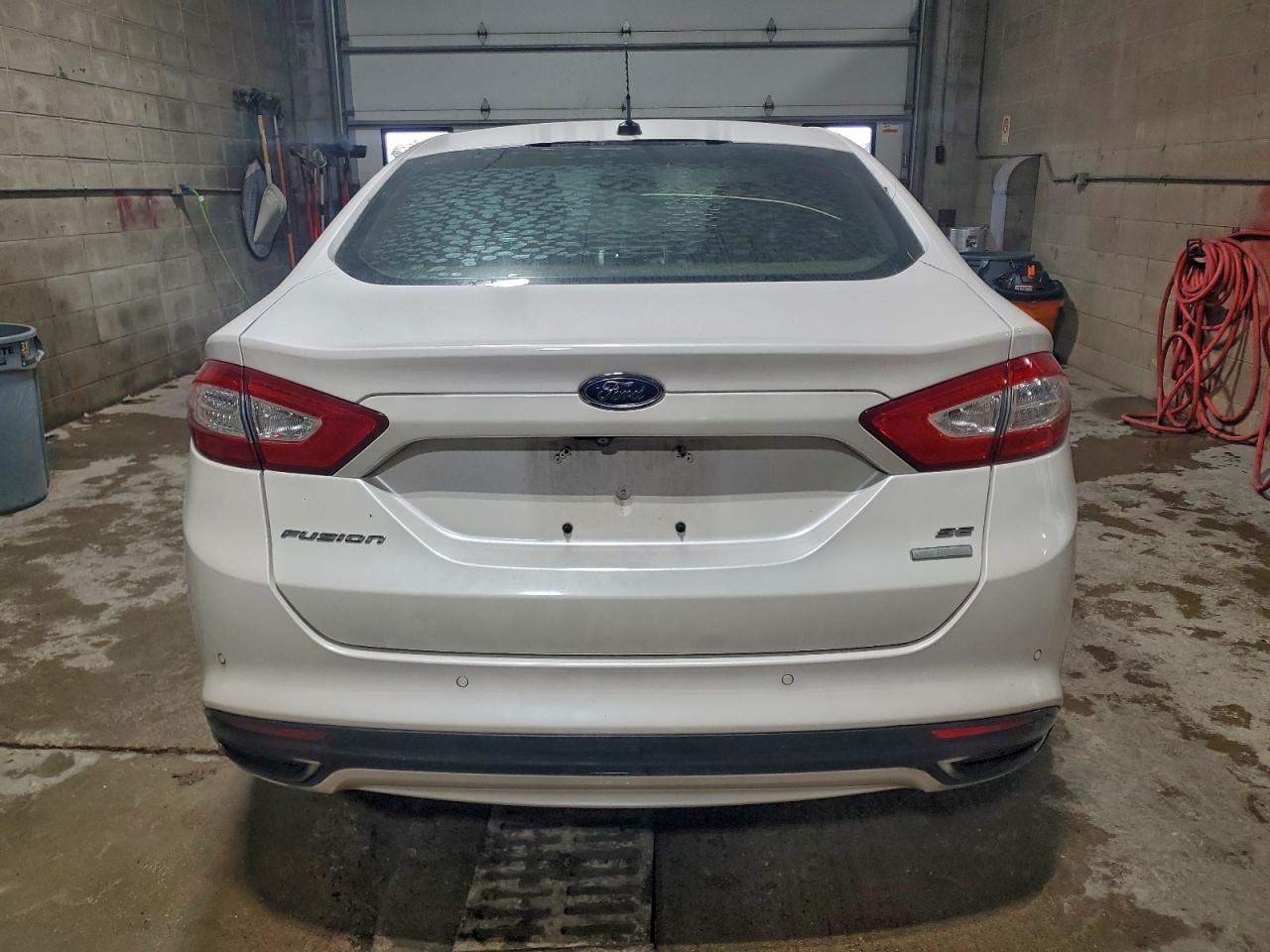 2016 FORD FUSION SE photo 6