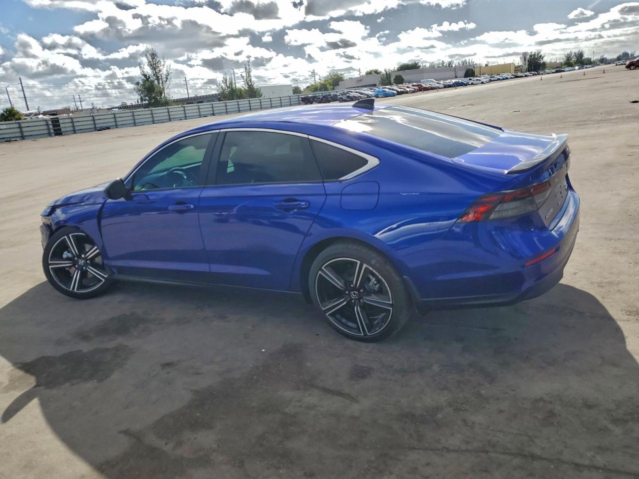 2025 HONDA ACCORD HYBRID SPORT photo 4