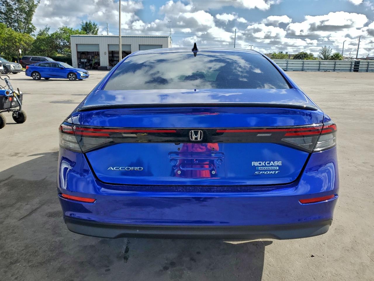 2025 HONDA ACCORD HYBRID SPORT photo 16