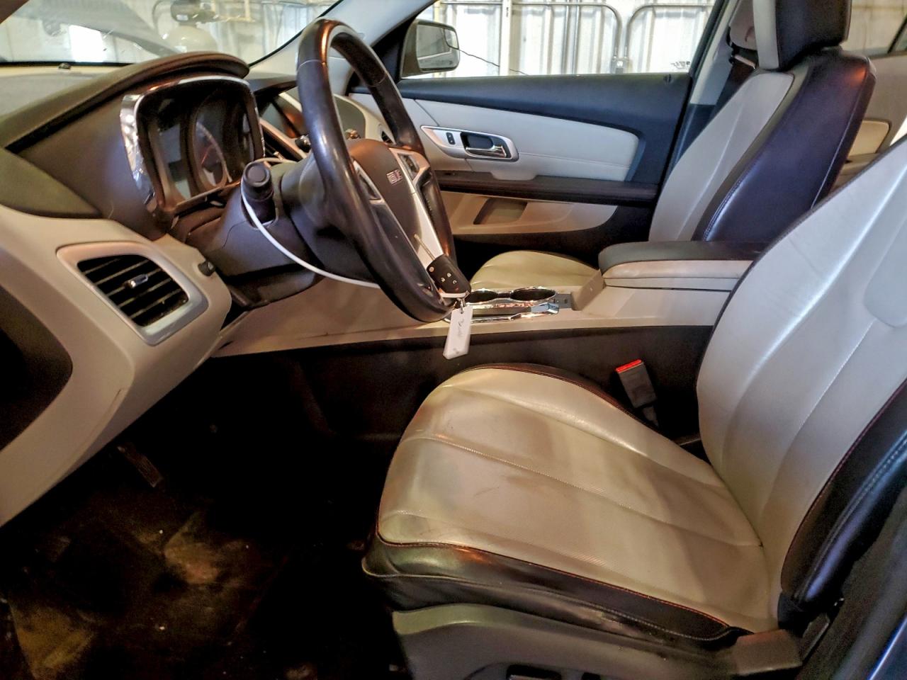 2012 GMC TERRAIN SLT photo 7
