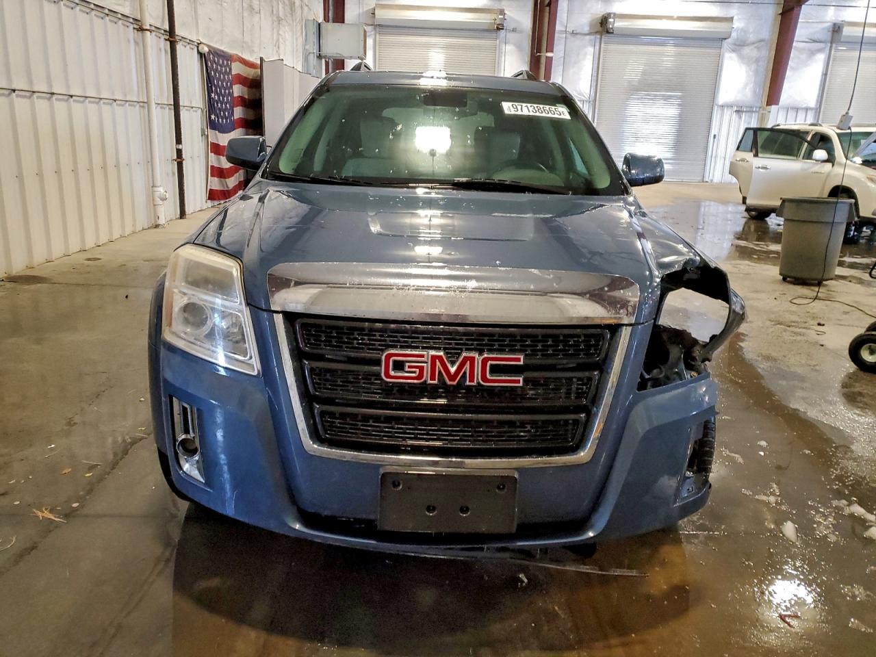 2012 GMC TERRAIN SLT photo 5