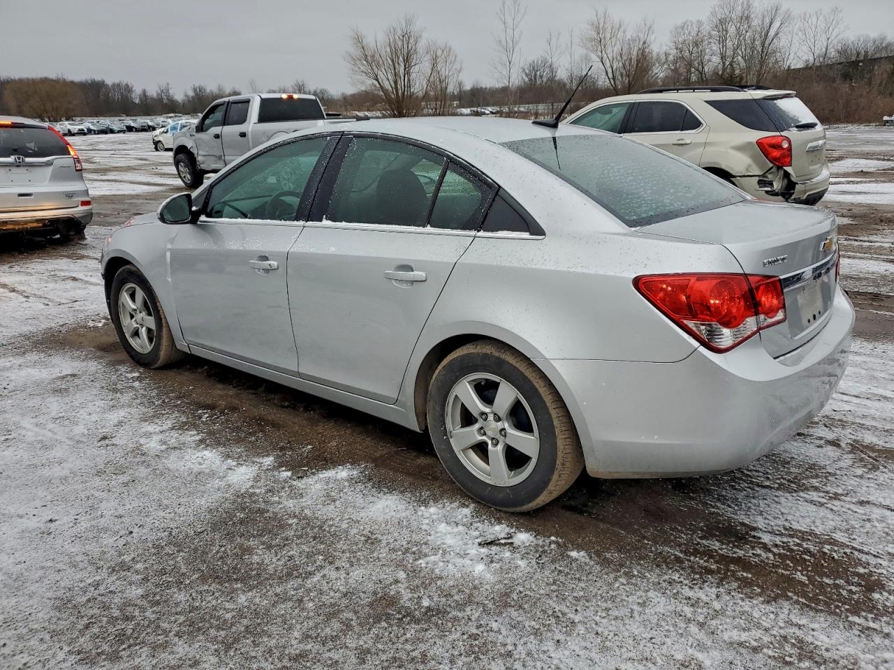 2014 CHEVROLET CRUZE LT photo 2