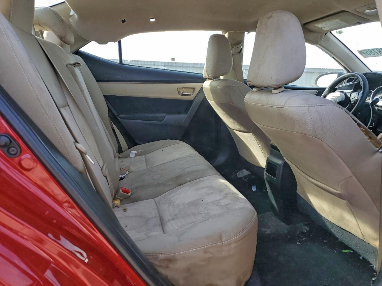 2015 TOYOTA COROLLA L photo 10