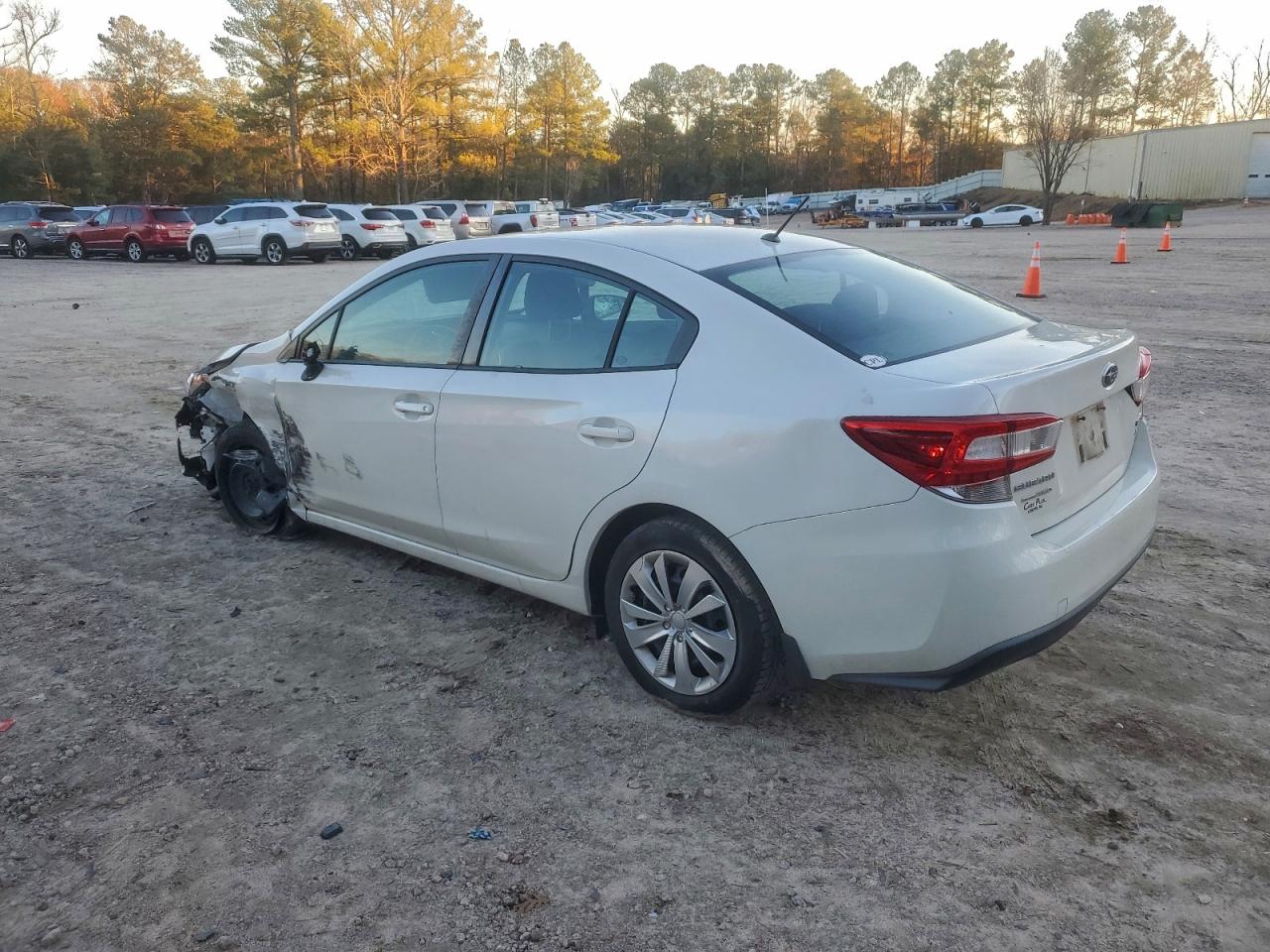 2017 SUBARU IMPREZA photo 2