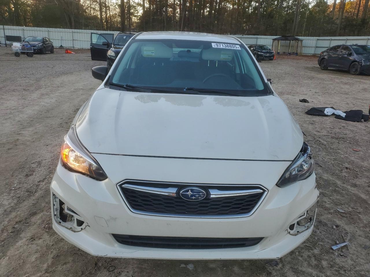 2017 SUBARU IMPREZA photo 5