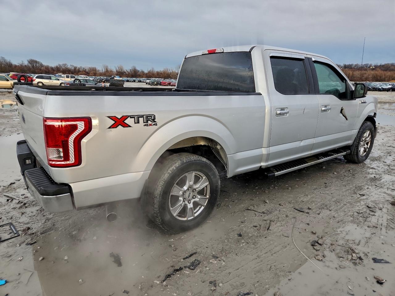 2017 FORD F150 SUPERCREW photo 3