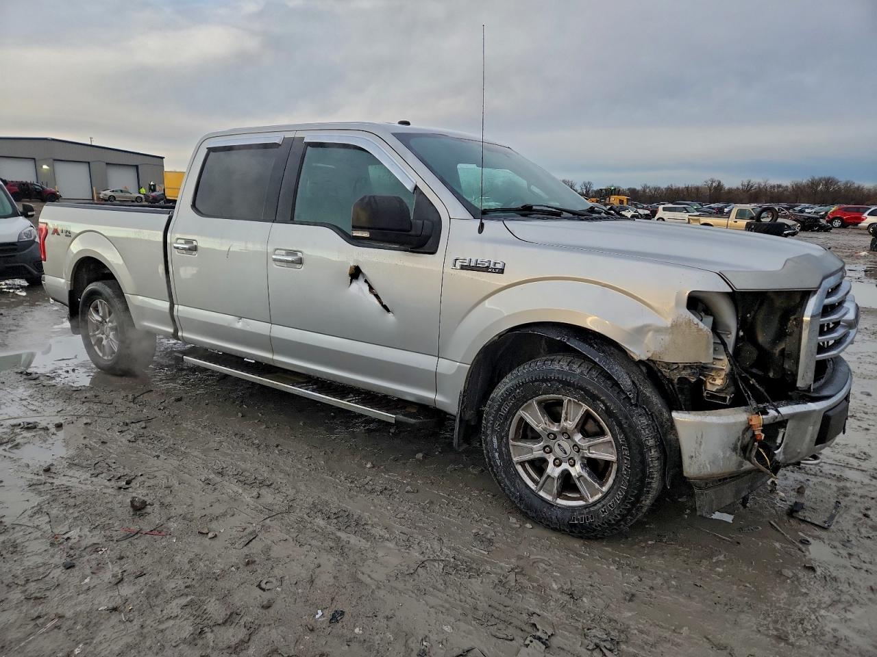 2017 FORD F150 SUPERCREW photo 4