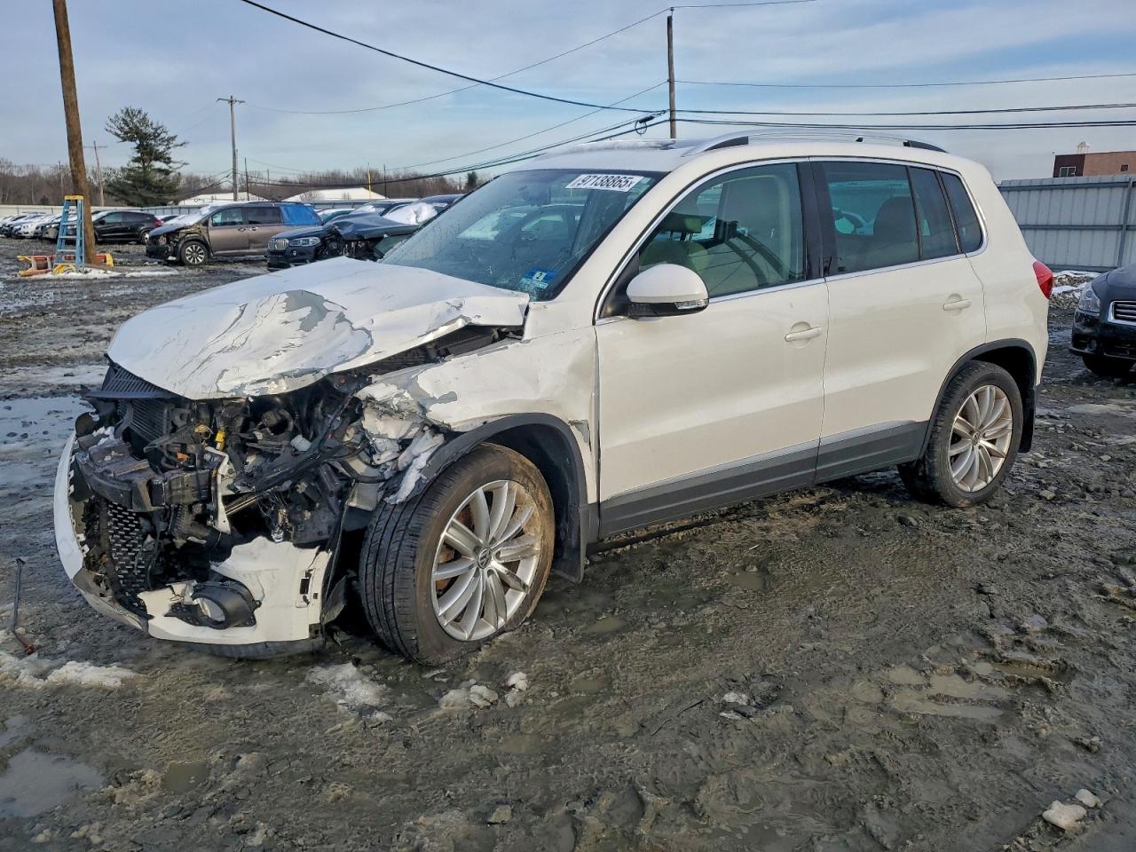 2013 VOLKSWAGEN TIGUAN