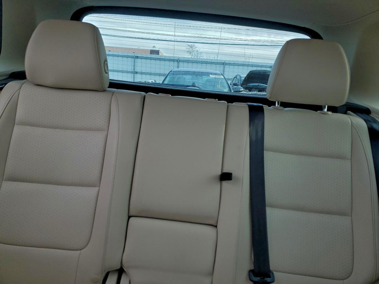 2013 VOLKSWAGEN TIGUAN S photo 10