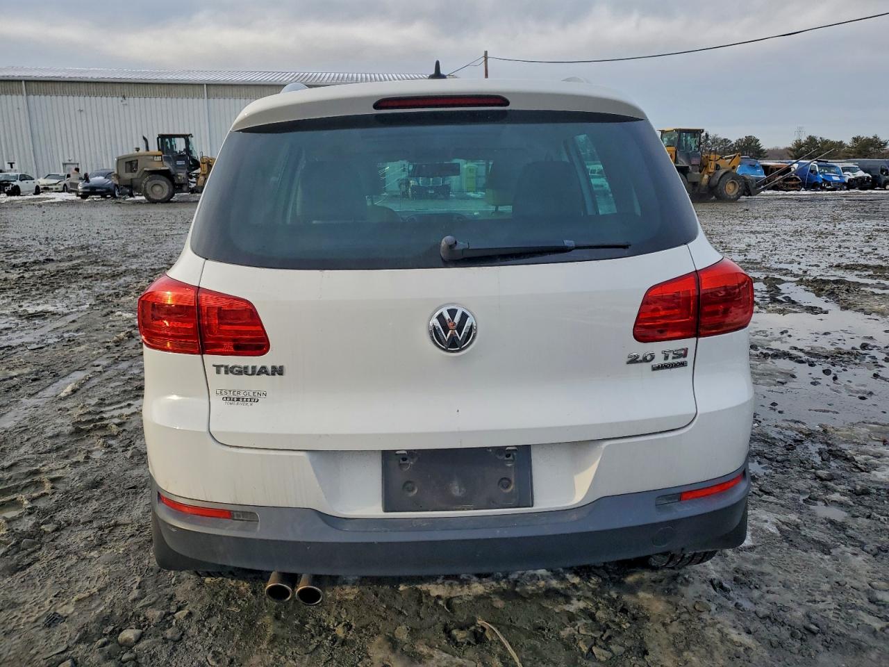 2013 VOLKSWAGEN TIGUAN S photo 6