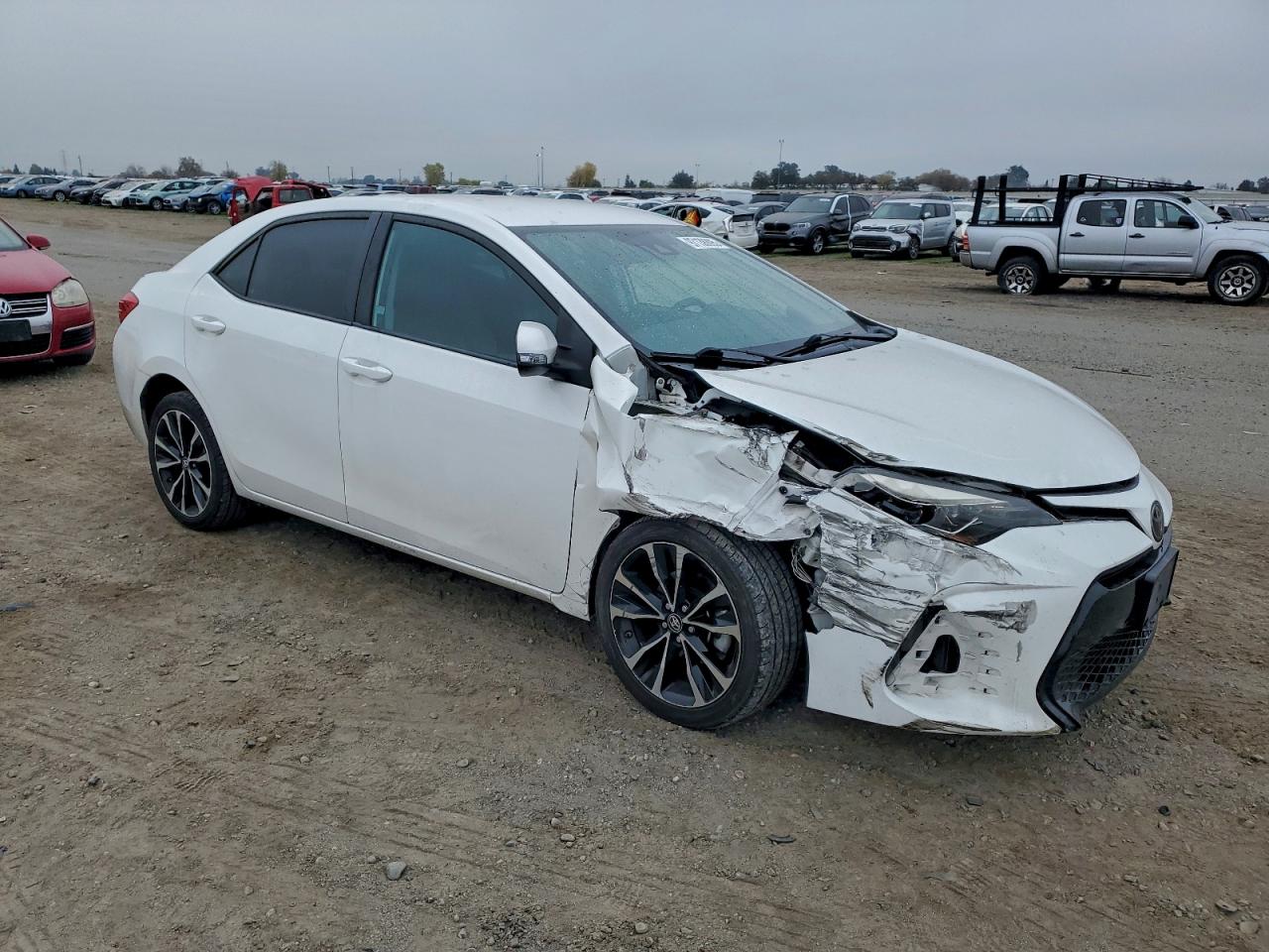2019 TOYOTA COROLLA L photo 4