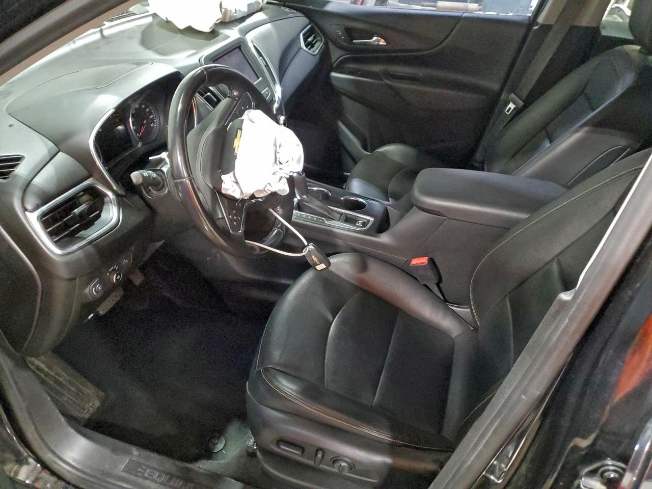 2020 CHEVROLET EQUINOX LT photo 13