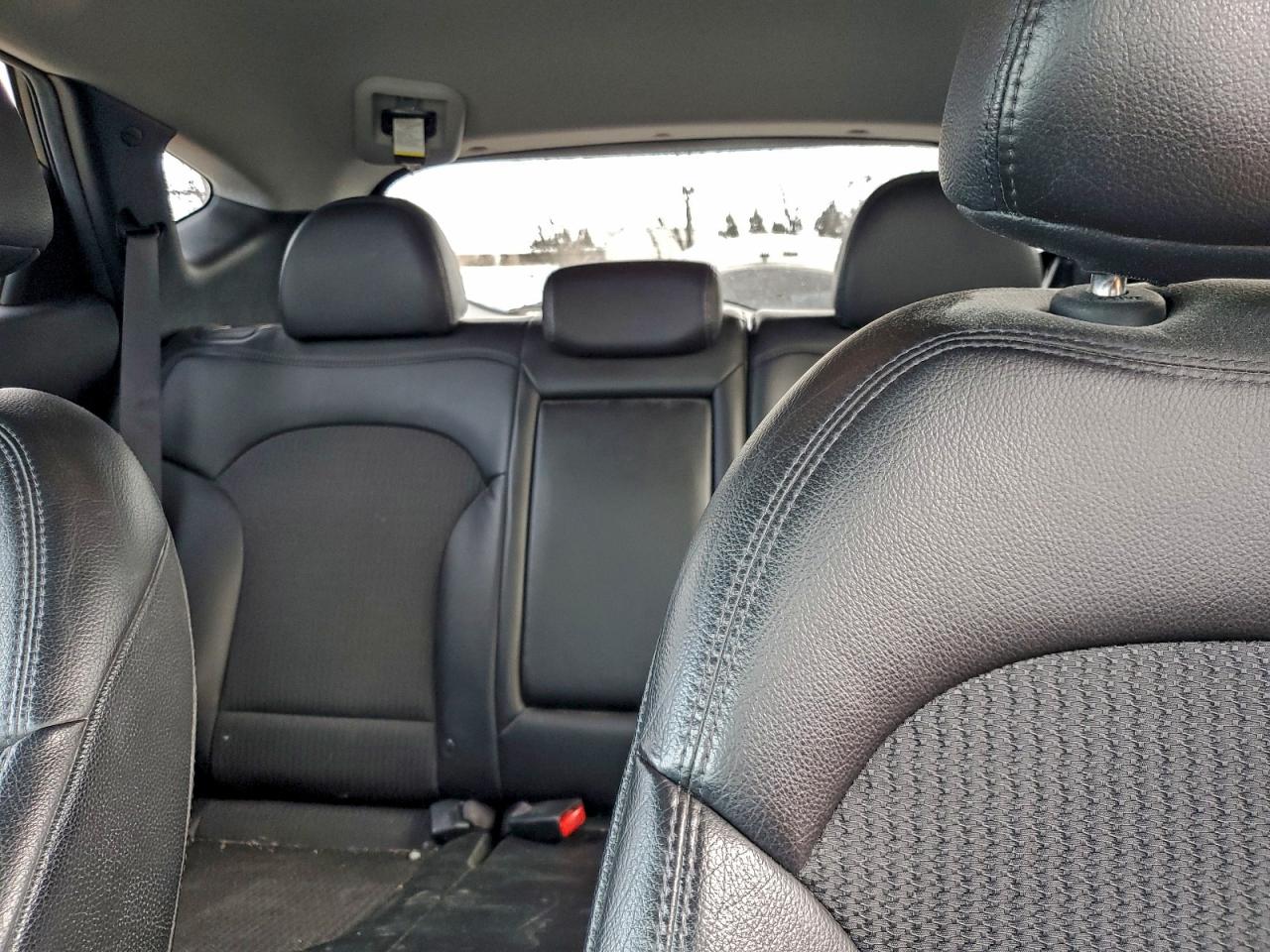 2013 HYUNDAI TUCSON GLS photo 19