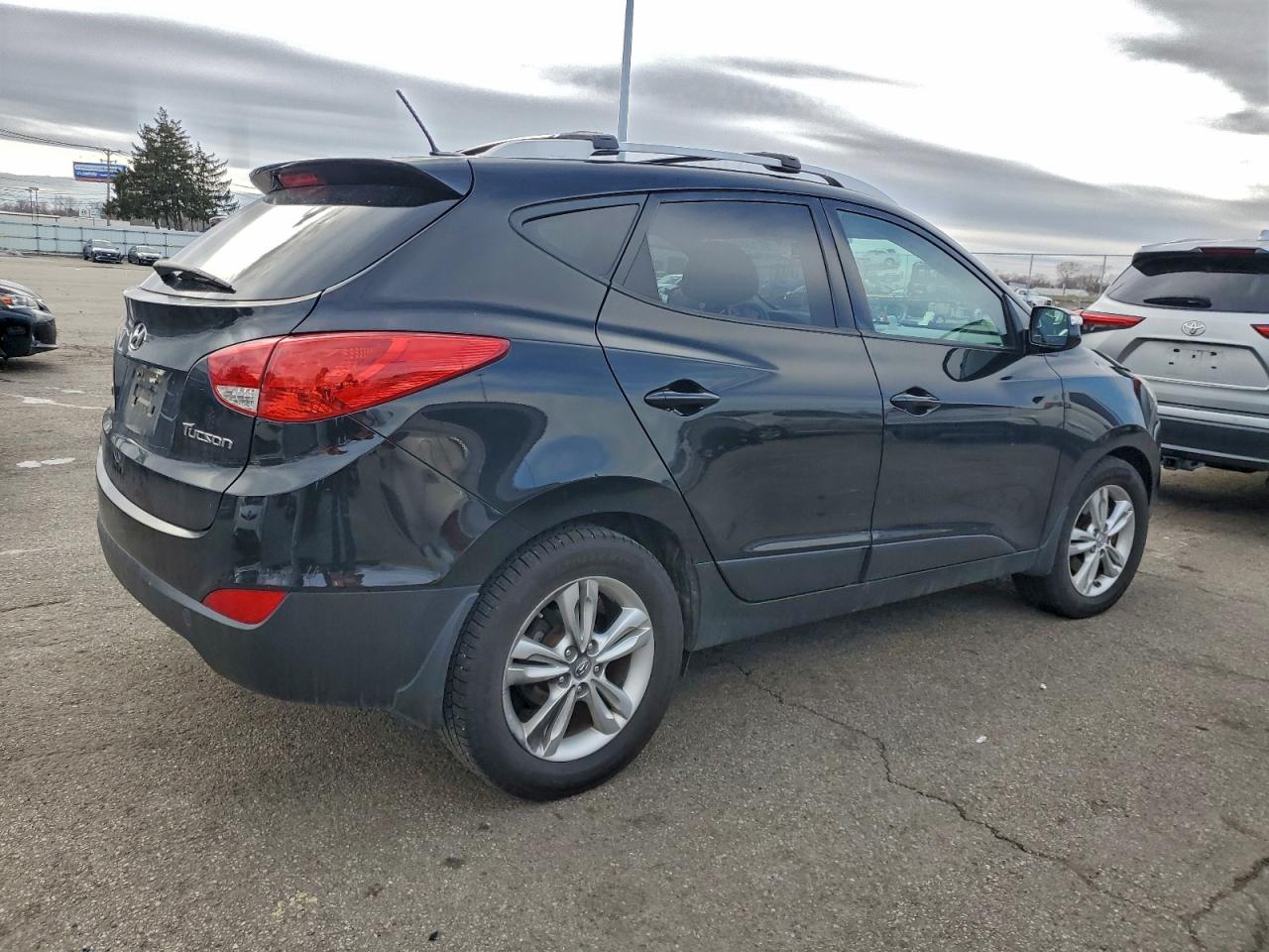 2013 HYUNDAI TUCSON GLS photo 5